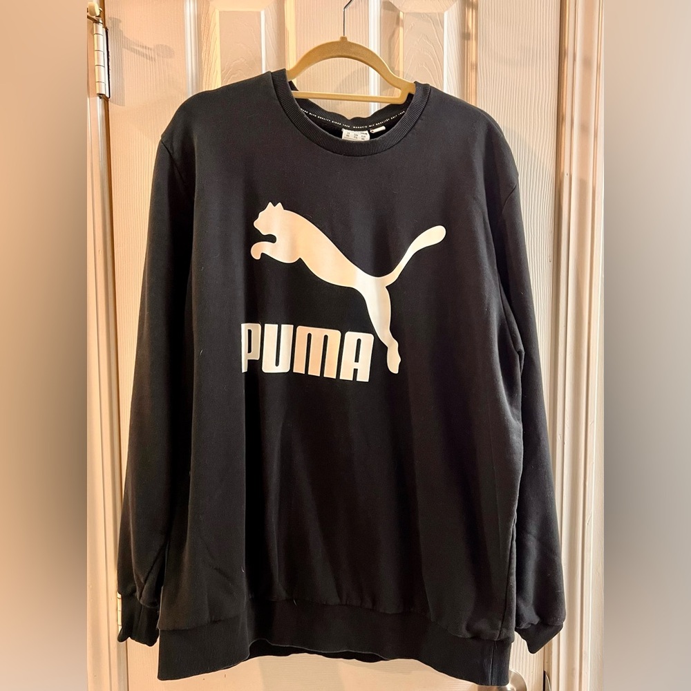 Puma Classic Black Crewneck